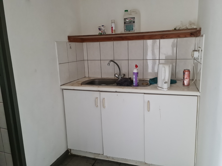 To Let commercial Property for Rent in Gants Plaza Western Cape